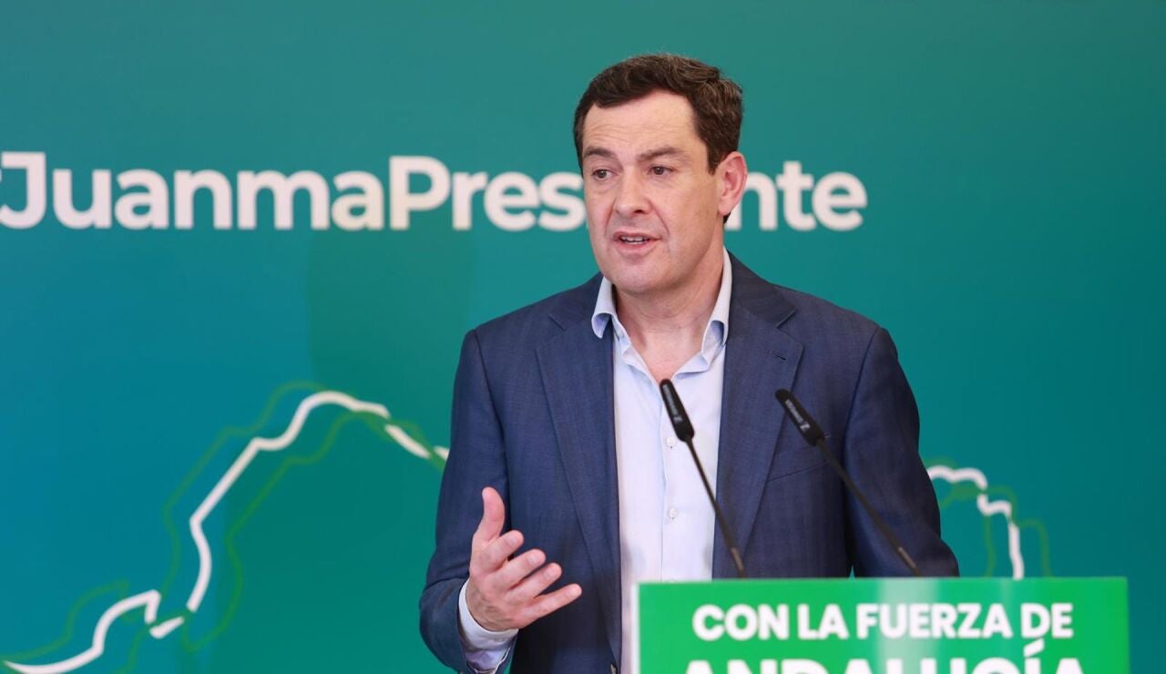  Juanma Moreno ve positivo la desaparici&oacute;n de la Verja aunque "se pod&iacute;a haber llegado mucho m&aacute;s lejos"