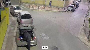 Detenidas dos personas por robar en el interior de ocho veh&iacute;culos en Collado Villalba