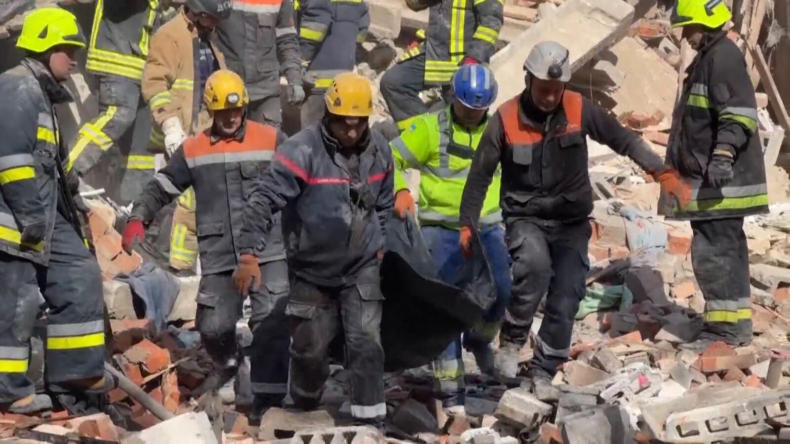 VÍDEO: Ataque masivo ruso sobre Ucrania deja siete muertos y 57 heridos