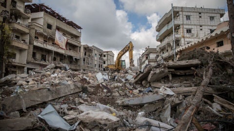 April 20, 2026, Jibchit, Nabatieh, Lebanon: A pile of rubble in Jibchit, southern Lebanon, where around 100 buildings were destroyed, the local municipality said. A fragile 10-day ceasefire was declared between Israel and Lebanon on April 16, but many Lebanese are concerned about a return to all-out war. Europa Press/Contacto/Sally Hayden 20/04/2026 ONLY FOR USE IN SPAIN