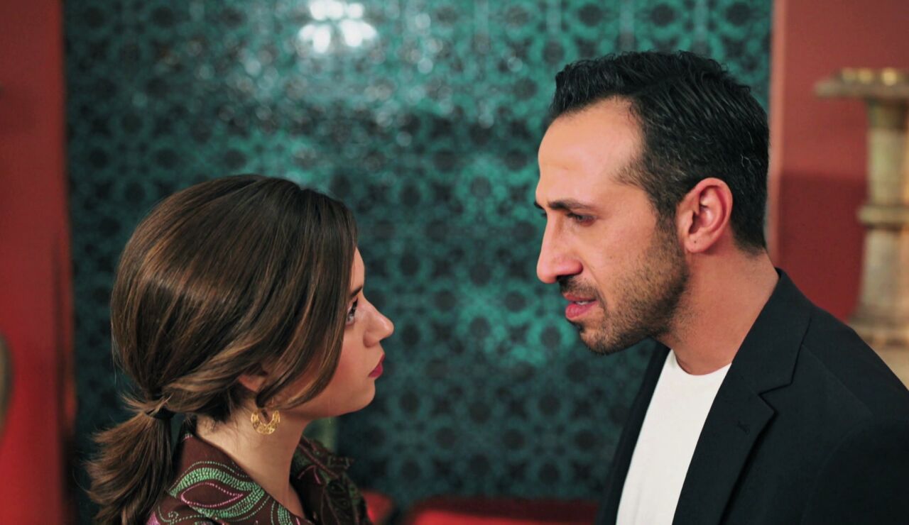 &ldquo;La mansi&oacute;n ser&aacute; de mi hermana&rdquo;: el giro maestro de Seyran que humilla a Abidin y protege a los Korhan