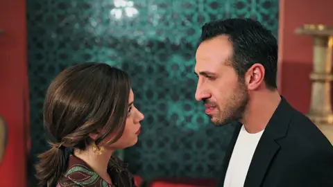 “La mansión será de mi hermana”: el giro maestro de Seyran que humilla a Abidin y protege a los Korhan “La mansión será de mi hermana”: el giro maestro de Seyran que humilla a Abidin y protege a los Korhan