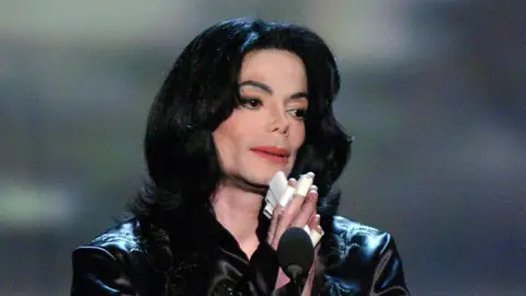 Michael Jackson en 2003 Michael Jackson en 2003