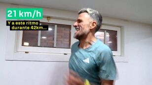 Chema Mart&iacute;nez, emulando el ritmo de carrera de Sabastian Sawe