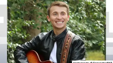 Dylan Carter, el concursante de 'La Voz' que ha fallecido a sus 24 años en un accidente de tráfico. Dylan Carter, el concursante de 'La Voz' que ha fallecido a sus 24 años en un accidente de tráfico.