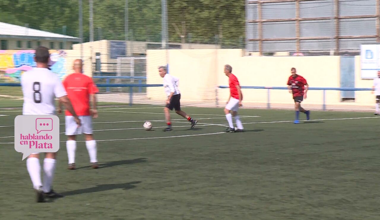 As&iacute; es el Walking F&uacute;tbol, un deporte adaptado a los mayores