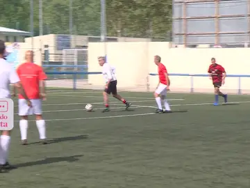 Así es el Walking Fútbol, un deporte adaptado a los mayores Así es el Walking Fútbol, un deporte adaptado a los mayores