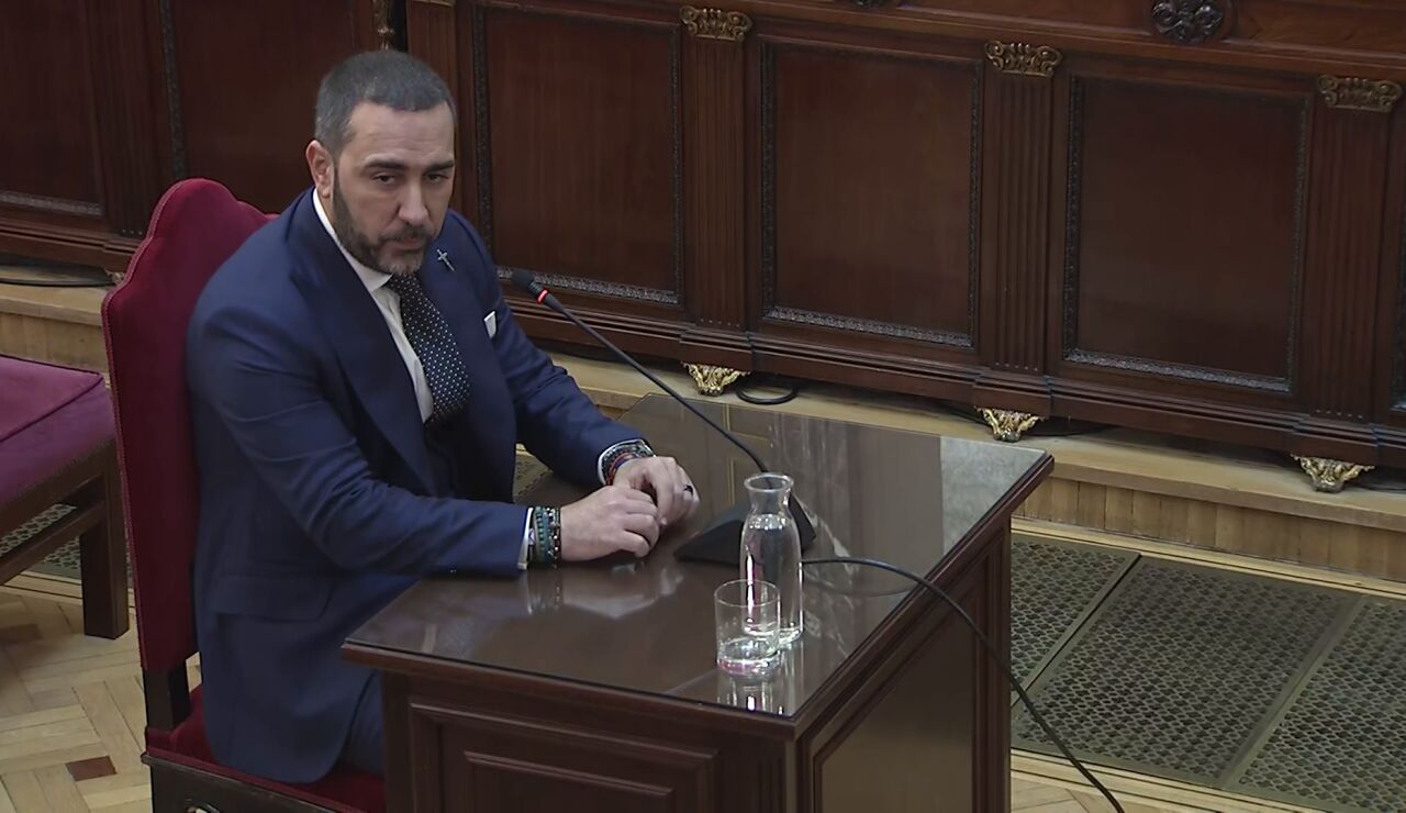 V&iacute;ctor de Aldama