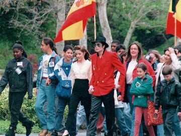 Michael Jackson y Lisa Marie Presley en Neverland
