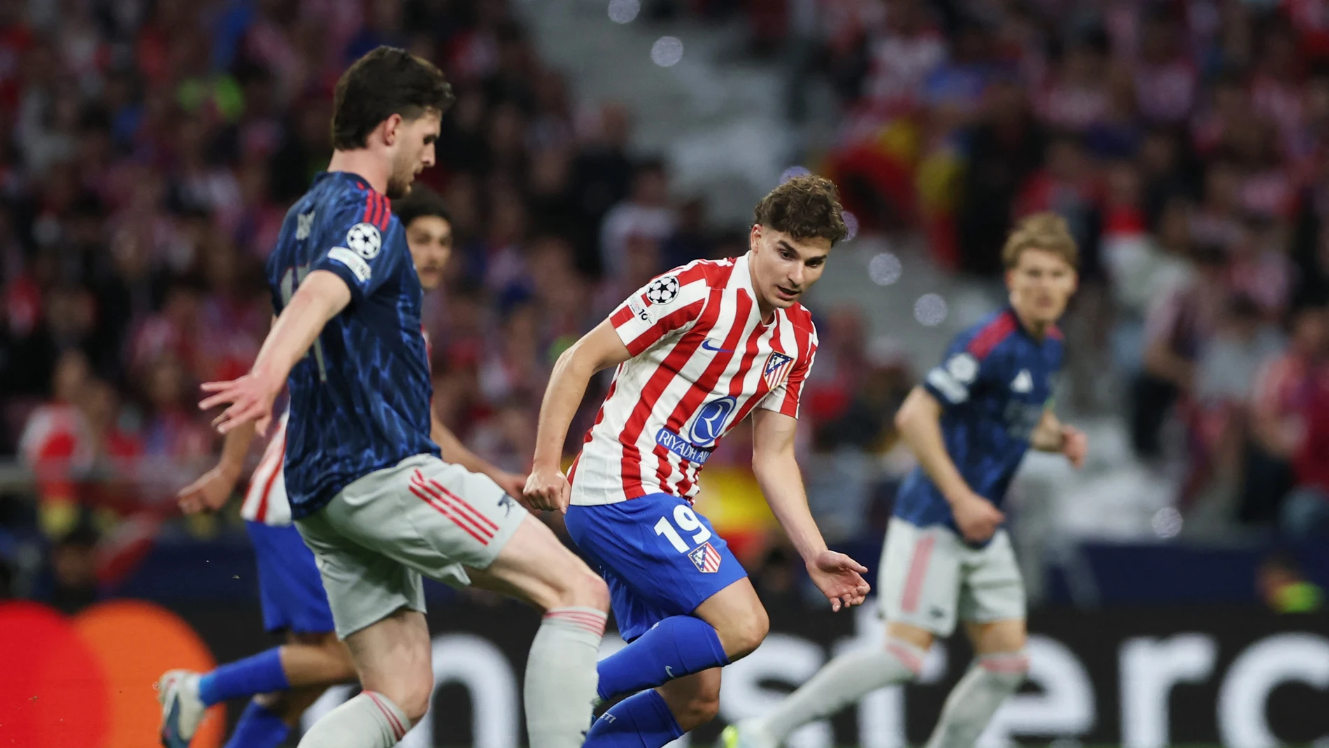 Declan Rice y Julián Álvarez, cara a cara Declan Rice y Julián Álvarez, cara a cara