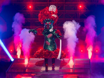 El arte de Clavel rompe todos los esquemas con una fuerza vocal imponente