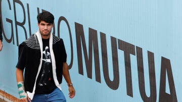 Carlos Alcaraz, en las instalaciones de la Caja M&aacute;gica (Madrid)