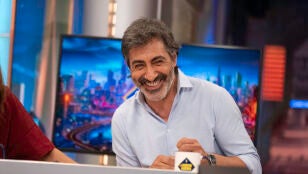 Los compa&ntilde;eros de Juan del Val reaccionan a su premio a Comunicador del a&ntilde;o: "Estoy empezando a cogerte ti&ntilde;a"