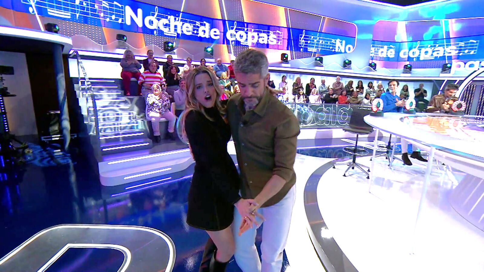 ¡Mambo! La clase de baile de Roberto Leal con Adriana Torrebejano en Pasapalabra