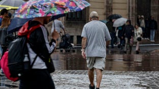El puente de mayo comienza con lluvias en el este y temperaturas propias de la &eacute;poca