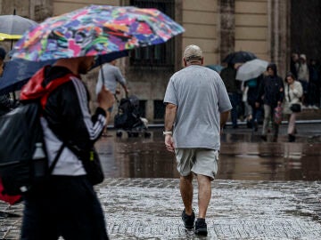 El puente de mayo comienza con lluvias en el este y temperaturas propias de la &eacute;poca