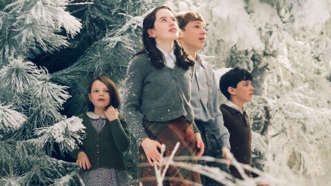  Escena de Las cr&oacute;nicas de Narnia: El le&oacute;n, la bruja y el armario