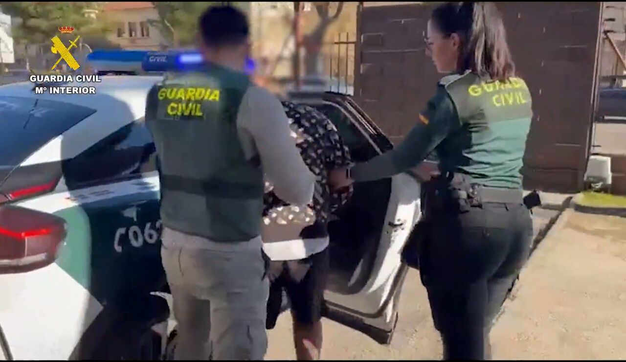 23 personas detenidas