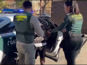 23 personas detenidas
