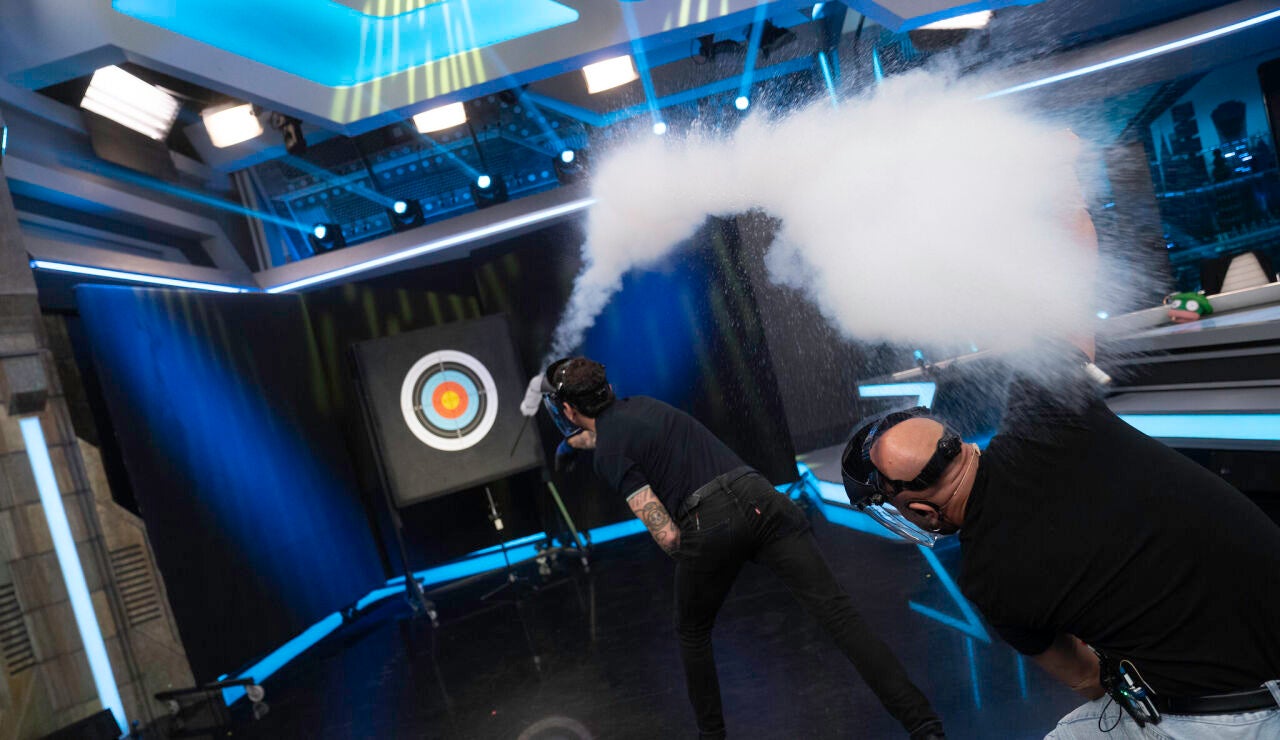 &iexcl;Espectacular! Marron sorprende a los Hombres G con una 'nitrolanza'
