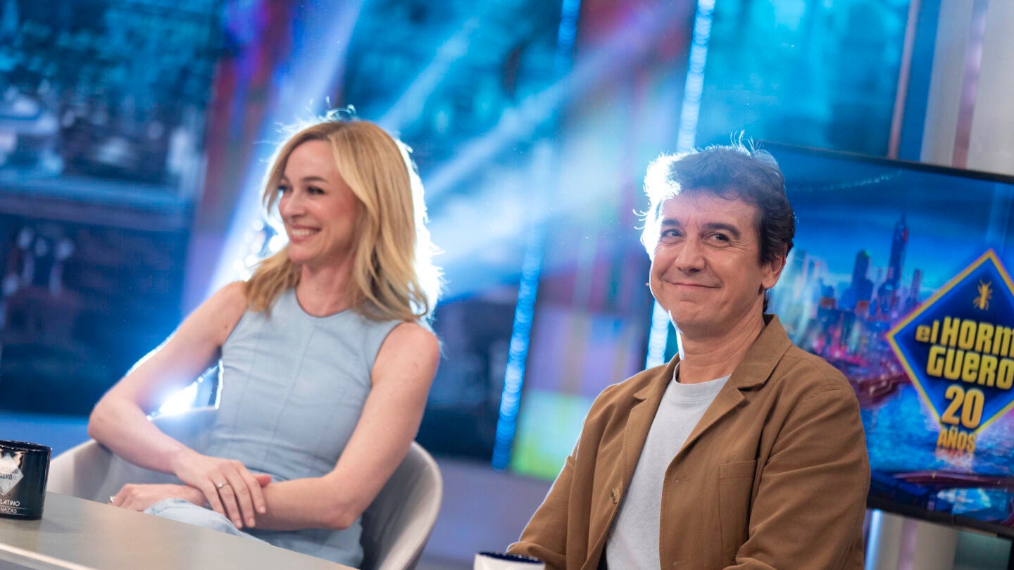 "&iquest;Fui as&iacute; de fuerte de primeras?": el mensaje con el que Javier Veiga conquist&oacute; a Marta Hazas