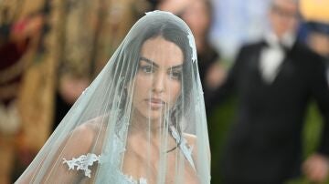 Georgina Rodr&iacute;guez en la MET Gala