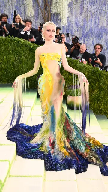 Emma Chamberlain en la MET Gala 2026 Emma Chamberlain en la MET Gala 2026