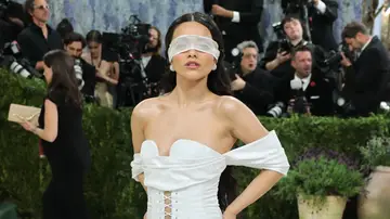 Rachel Zegler en la Met Gala 2026 Rachel Zegler en la Met Gala 2026