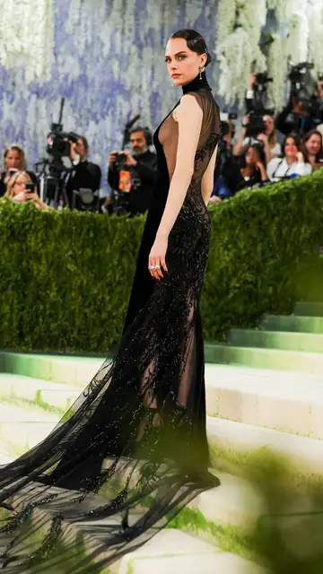 Cara Delevingne en la MET Gala 2026 Cara Delevingne en la MET Gala 2026