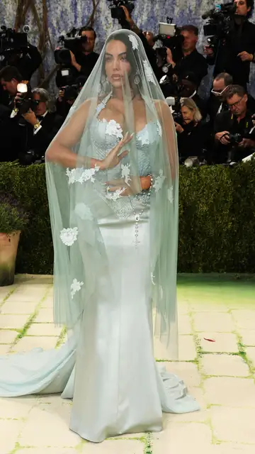 Georgina Rodríguez en la MET Gala 2026 Georgina Rodríguez en la MET Gala 2026