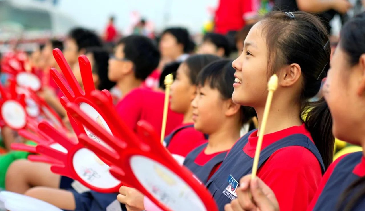 Singapur permitirá azotar a alumnos que hagan bullying