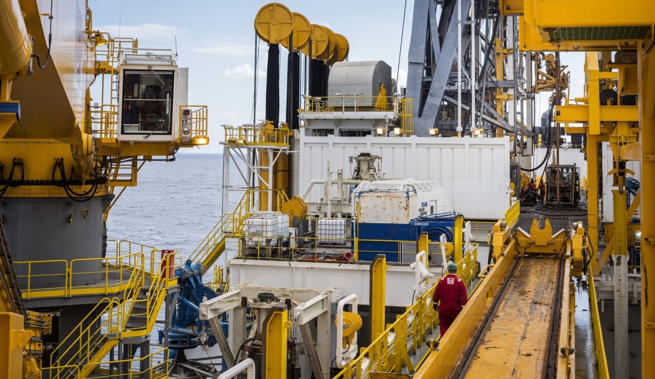 Plataforma petrol&iacute;fera