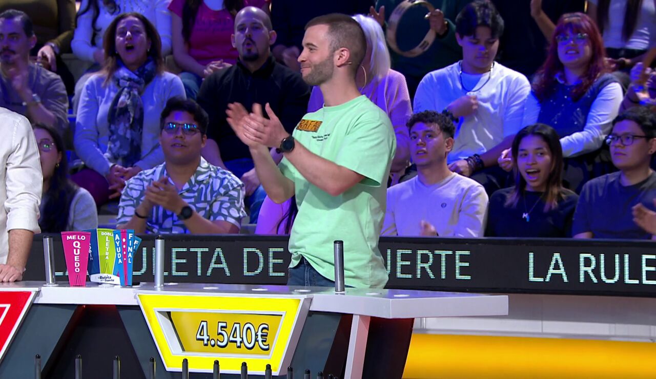 Monumental jugada de Rafa que pasa a la Final con 4540 euros tras conseguir el gajo dorado