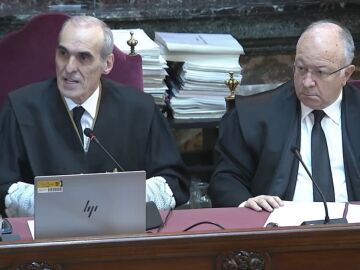 El jefe de la Fiscal&iacute;a Anticorrupci&oacute;n, Alejandro Luz&oacute;n, y el abogado del PP, Alberto Dur&aacute;n