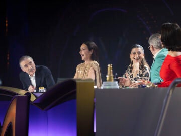 El nivel vocal de Troglodita desata la locura en el jurado y apunta directamente a los premios Grammy