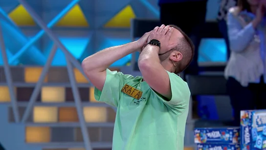 Rafa gana 12.540 eurazos en La ruleta de la suerte: “¡Qué maravilla de concursante!” Rafa gana 12.540 eurazos en La ruleta de la suerte: “¡Qué maravilla de concursante!”
