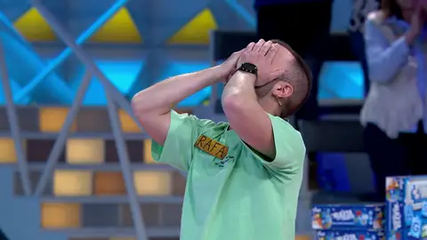 Rafa gana 12.540 eurazos en La ruleta de la suerte: “¡Qué maravilla de concursante!” Rafa gana 12.540 eurazos en La ruleta de la suerte: “¡Qué maravilla de concursante!”