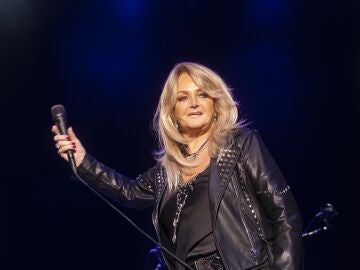 Bonnie Tyler, cantante brit&aacute;nica, en coma inducido tras una cirug&iacute;a intestinal de urgencia