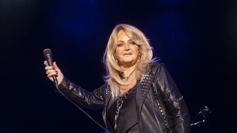 Bonnie Tyler, cantante brit&aacute;nica, en coma inducido tras una cirug&iacute;a intestinal de urgencia