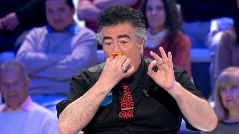 La ins&oacute;lita versi&oacute;n de la canci&oacute;n de Titanic: Agust&iacute;n Jim&eacute;nez sorprende con la ocarina de nariz