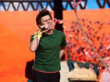 &iexcl;Puro pop! Mart&iacute;n Savi se transforma en Maroon 5 con 'This Love'