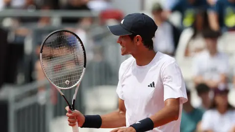 Rafa Jódar celebra un punto ante Nuno Borges en Roma Rafa Jódar celebra un punto ante Nuno Borges en Roma