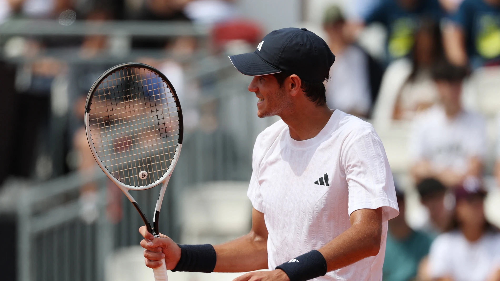 Rafa Jódar celebra un punto ante Nuno Borges en Roma Rafa Jódar celebra un punto ante Nuno Borges en Roma
