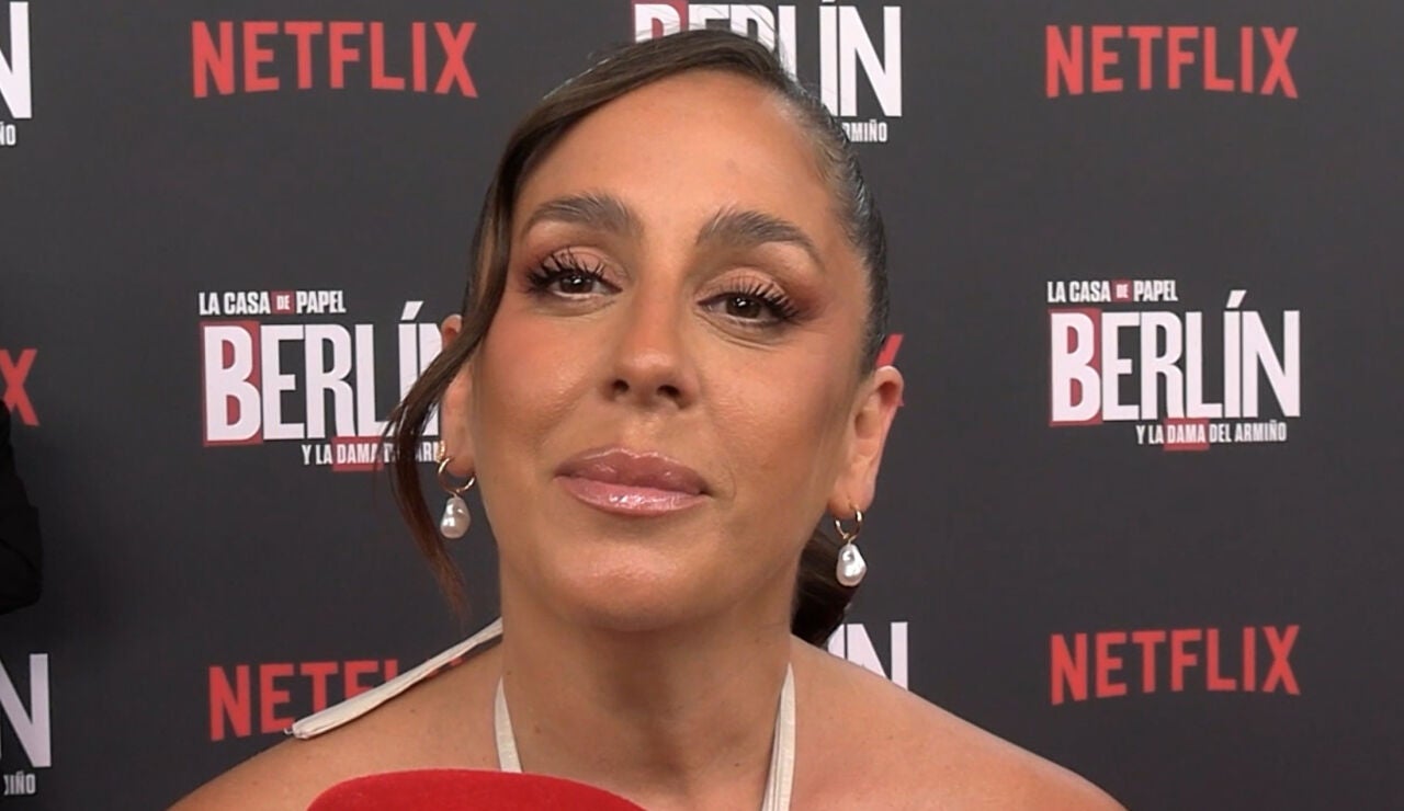 Anabel Pantoja en la premiere en Sevilla de Berl&iacute;n y la dama del armi&ntilde;o