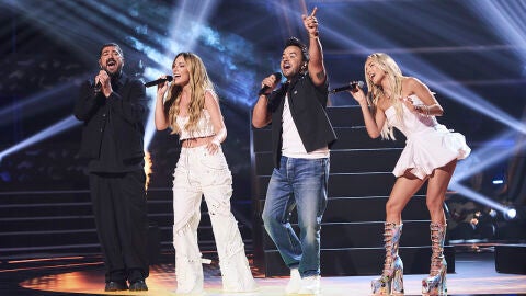 Edurne, Ana Mena, Fonsi y Orozco interpretan &lsquo;Hey Jude&rsquo; en el estreno de La Voz Kids 