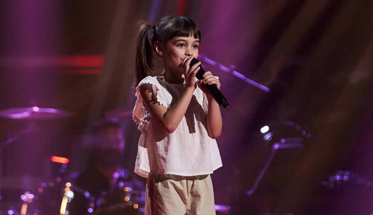 La reacci&oacute;n de los coaches al ver a esta talent de 7 a&ntilde;os cantar por Roc&iacute;o Jurado 