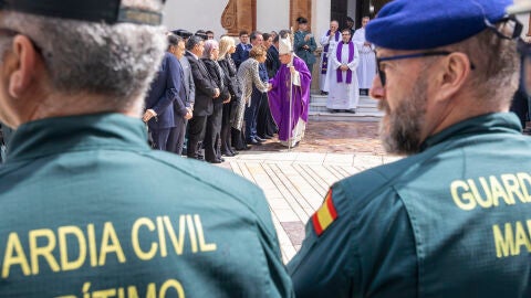 Imagen de la misa funeral por los dos agentes fallecidos