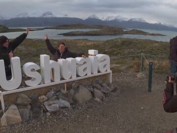 Ushuaia conf&iacute;a en el turismo pese al brote de Hantavirus investigado en el barco 'MV Hondius'