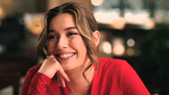 “Donde viera esos ojos, me volvería a enamorar”: la cena más romántica de Seyran y Ferit “Donde viera esos ojos, me volvería a enamorar”: la cena más romántica de Seyran y Ferit