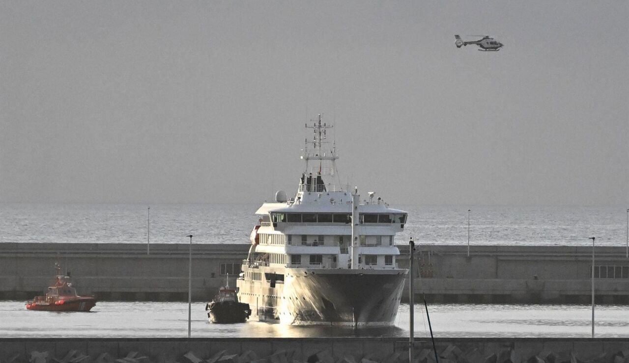El primer ministro de Pa&iacute;ses Bajos agradece a Espa&ntilde;a la gesti&oacute;n del crucero MV Hondius